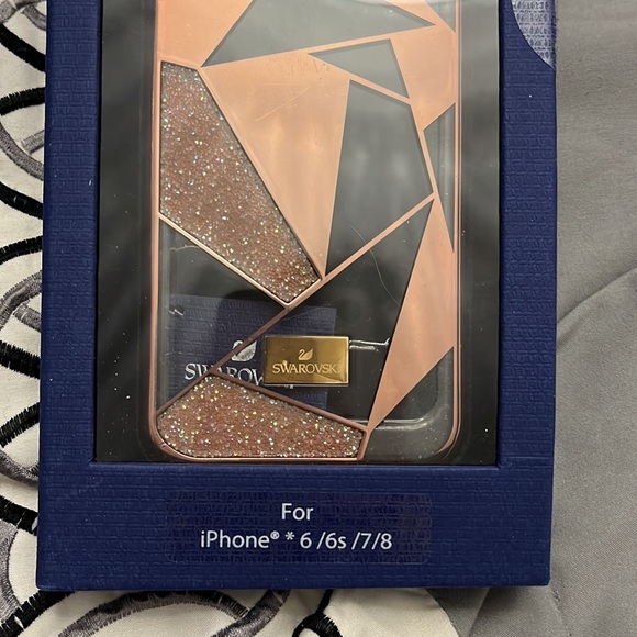 SWAROVSKI IPHONE HARD CASE - 6/6s/7/8 ๐ฅ๐ฅ๐ฅ - Picture 2 of 8